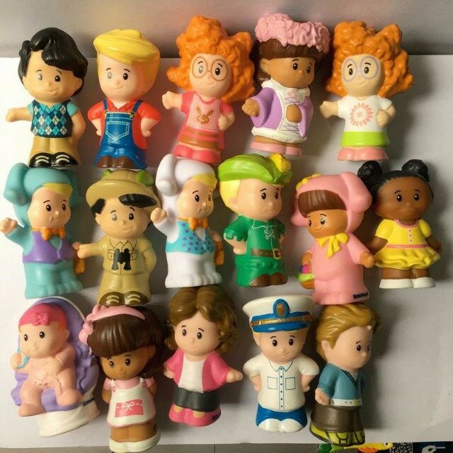 Random 10pcs Lot Baby Toys Fisher Price Little People 2'' Figures Girl Boy Dolls